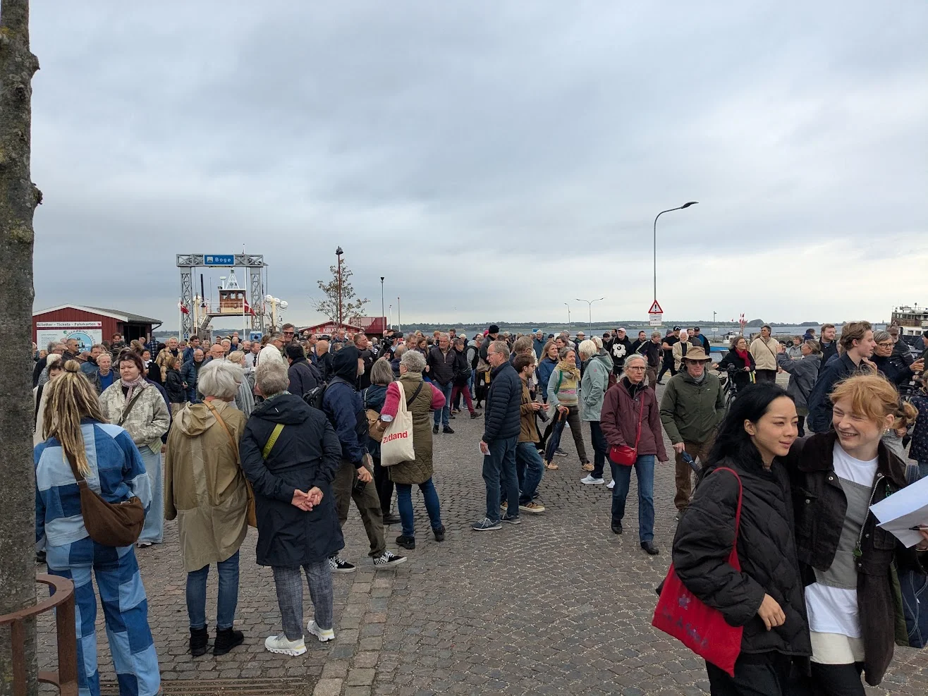 Folk på havn